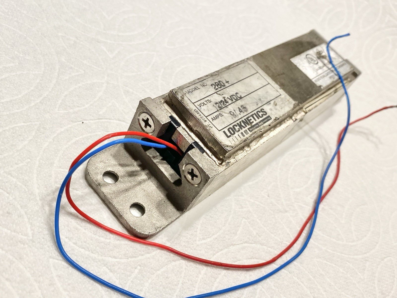 Locknetics 280+ Magnetic Lock 12/24vdc ( Untested, Unknown Condition).