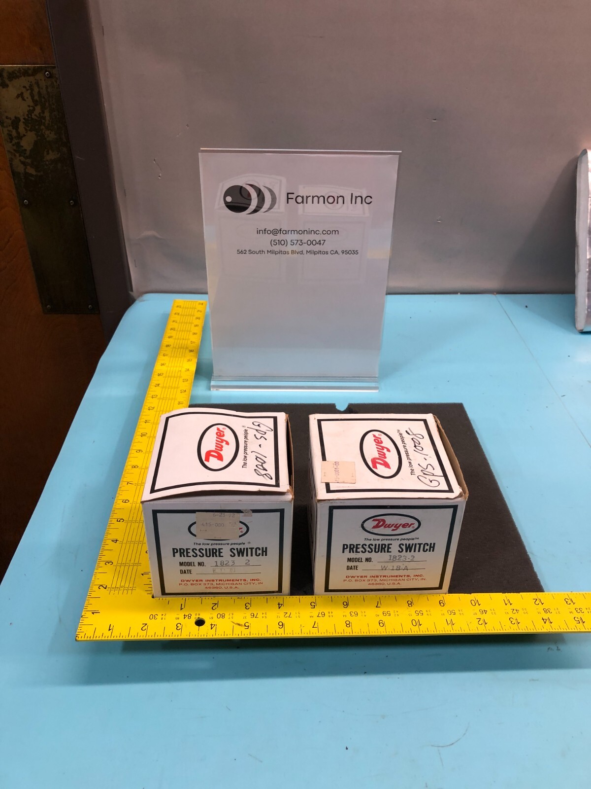 2 Dwyer 1823-2 Low Differential Pressure Switch, 171635