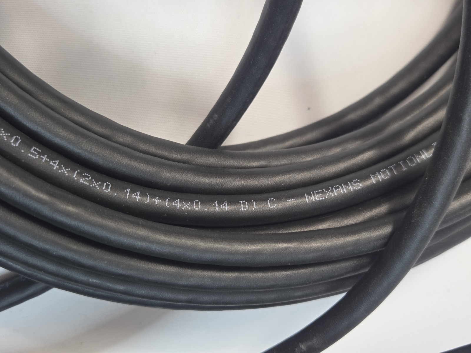 Applied Materials (AMAT) 0150-76718 Gas Panel Umbilical Cable Assembly BP2