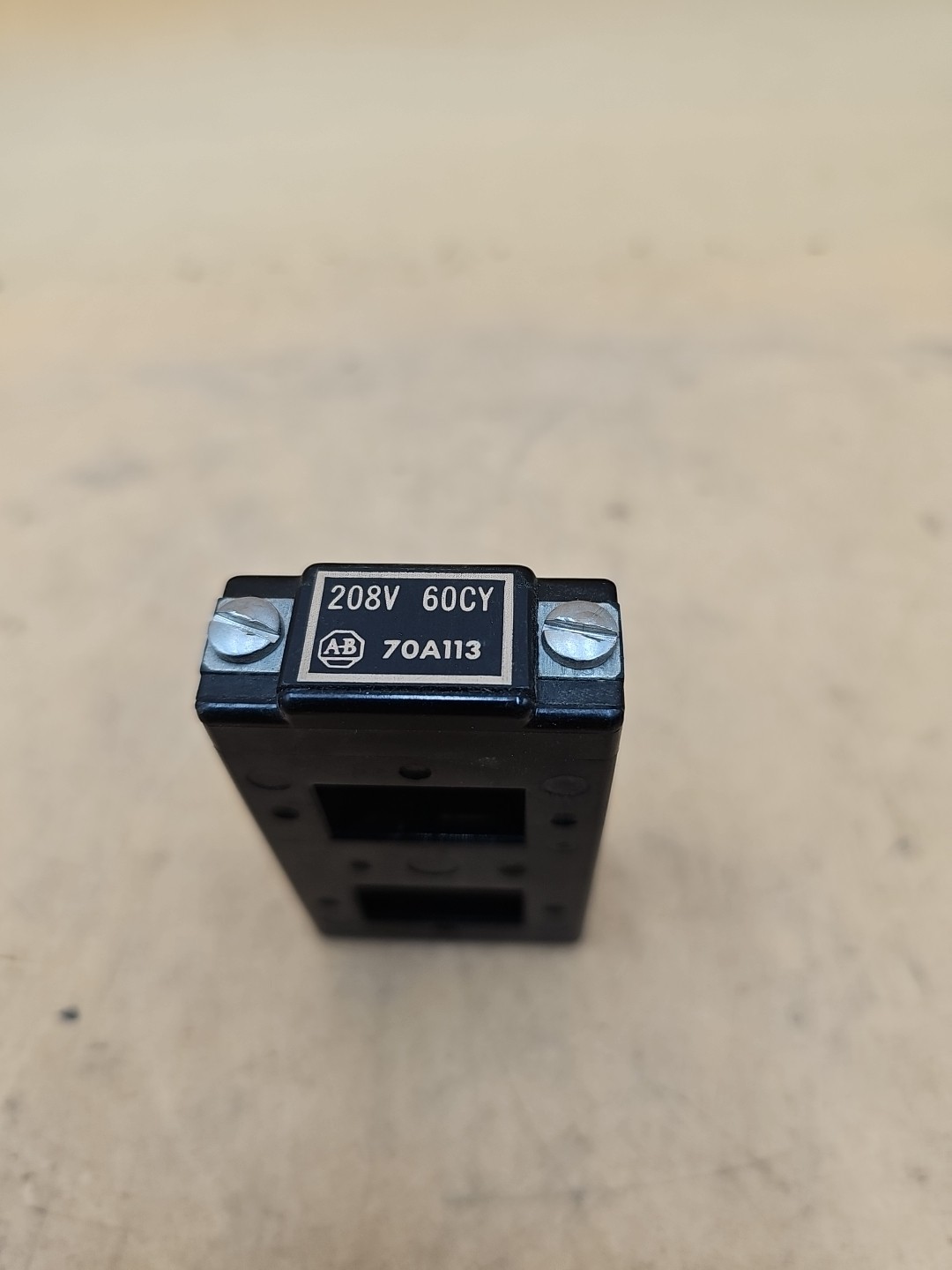 Allen Bradley 70A113 Magnet Coil. 208V 60CY