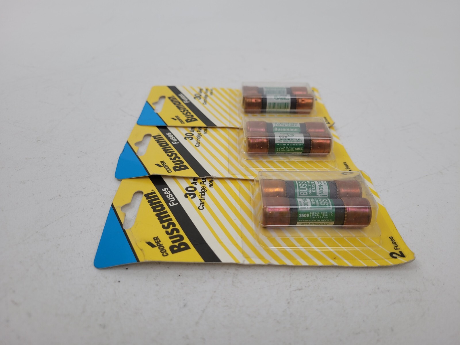 Lot of 3 – NON-30 Bussmann 30 Amp Class K5 Fuses – Next Day Option – New