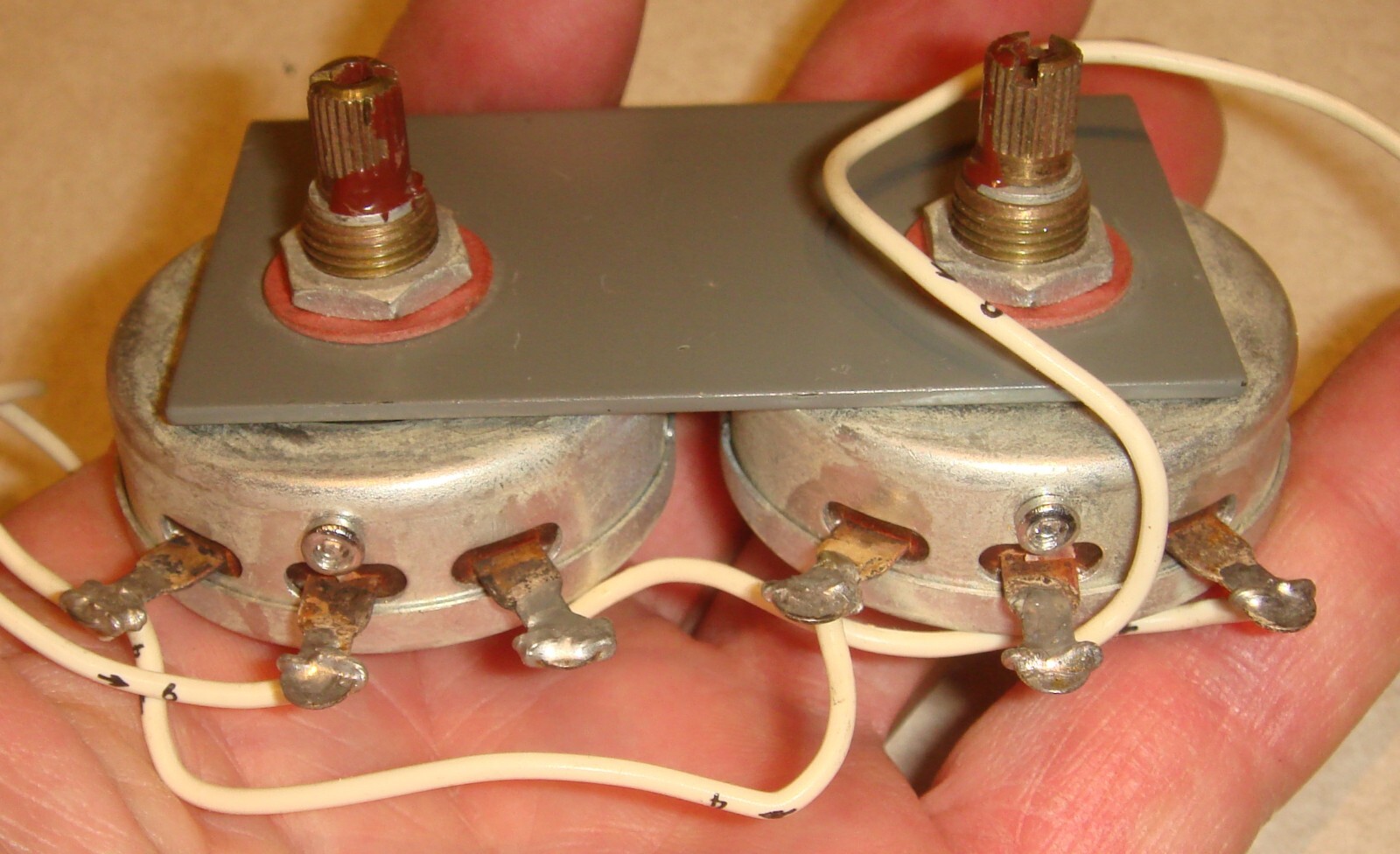 M50MPK – MALLORY CAPACITOR x 2