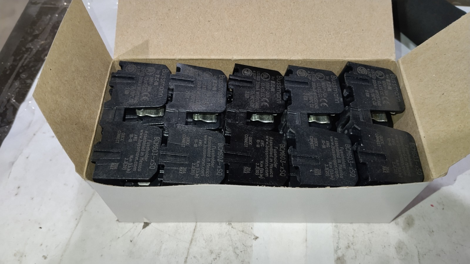 EATON BUSSMANN BCM603-1SQ FUSE HOLDER CLASS CC 600 VOLTS 30AMPS EACH