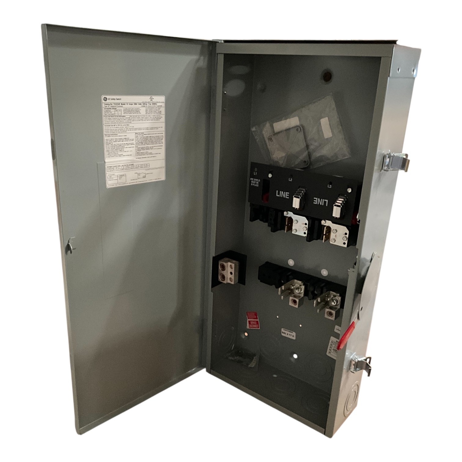 GE ABB TG3224R 200A 240V Fusible Safety Switch 2-Pole NEMA 3R Outdoor Disconnect