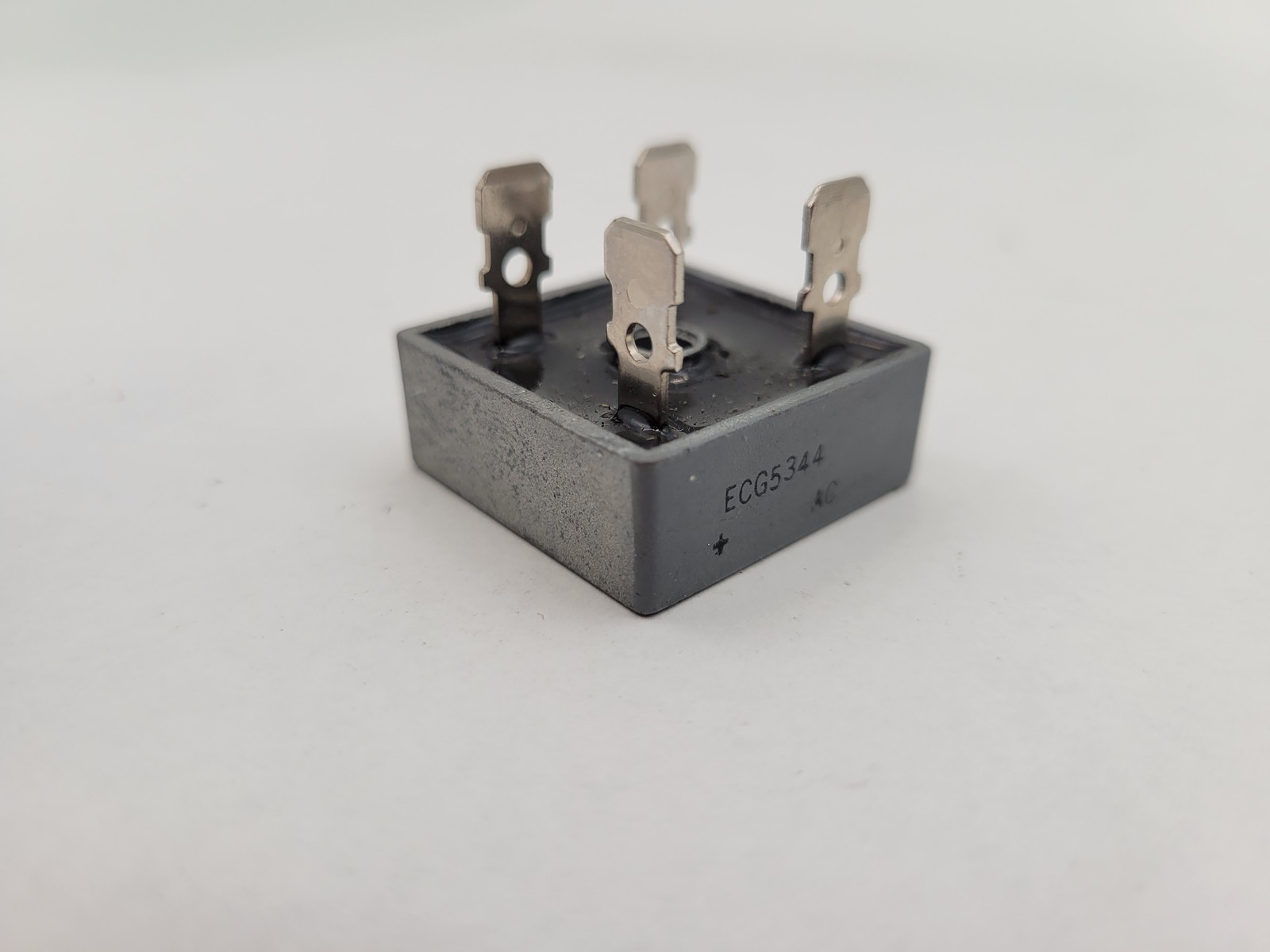ECG ECG5344 1000V 40A 4 Prong Square Gray Plug In Electrical Bridge