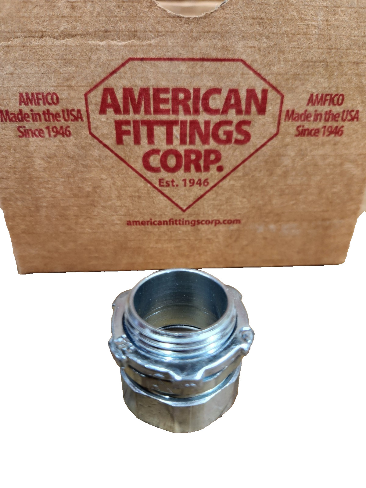 American Fittings EC751US 3/4″ Steel Compression EMT Conduit Connector Box of 25