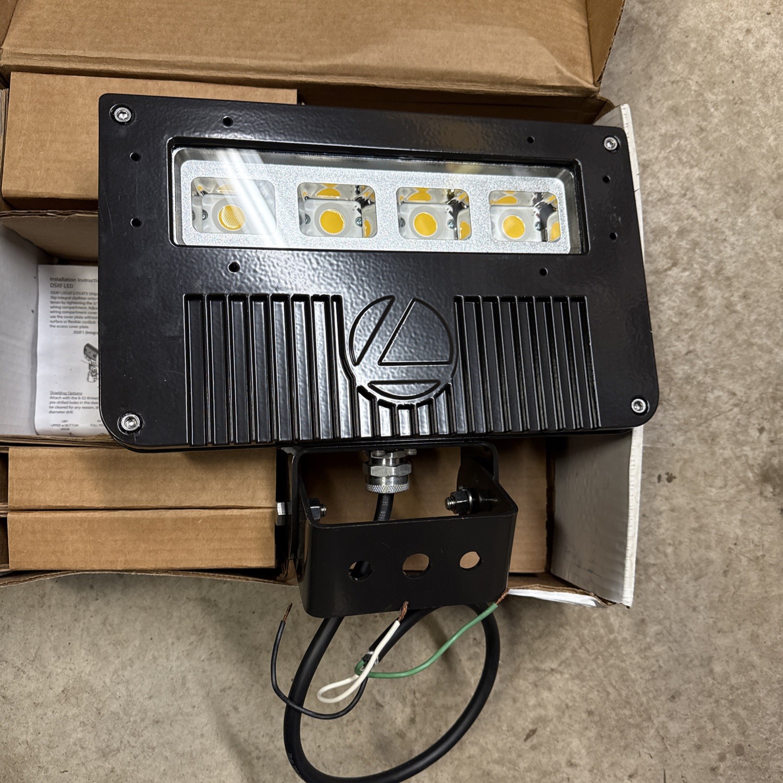 Lithonia Lighting DSXF2 LED Flood Light 54W 4000K 120-277V Yoke/Knuckle Mount