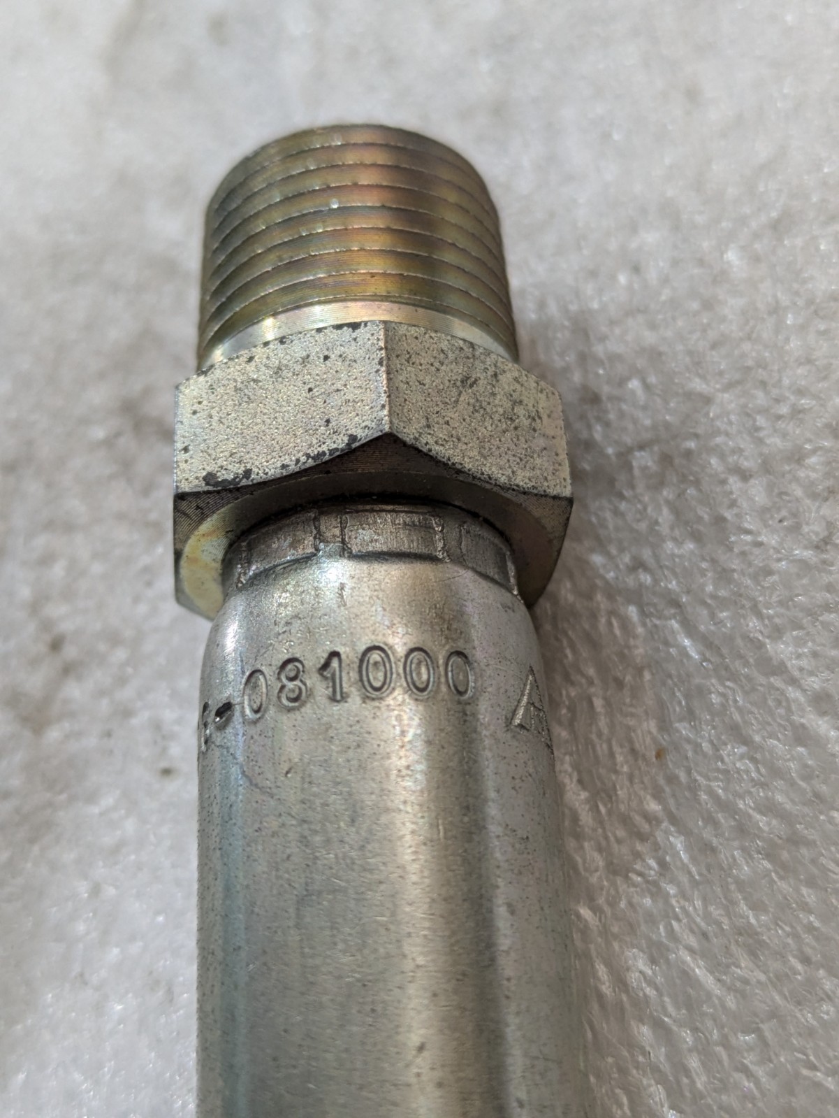 AEROQUIP 90306-081000-0 FITTING
