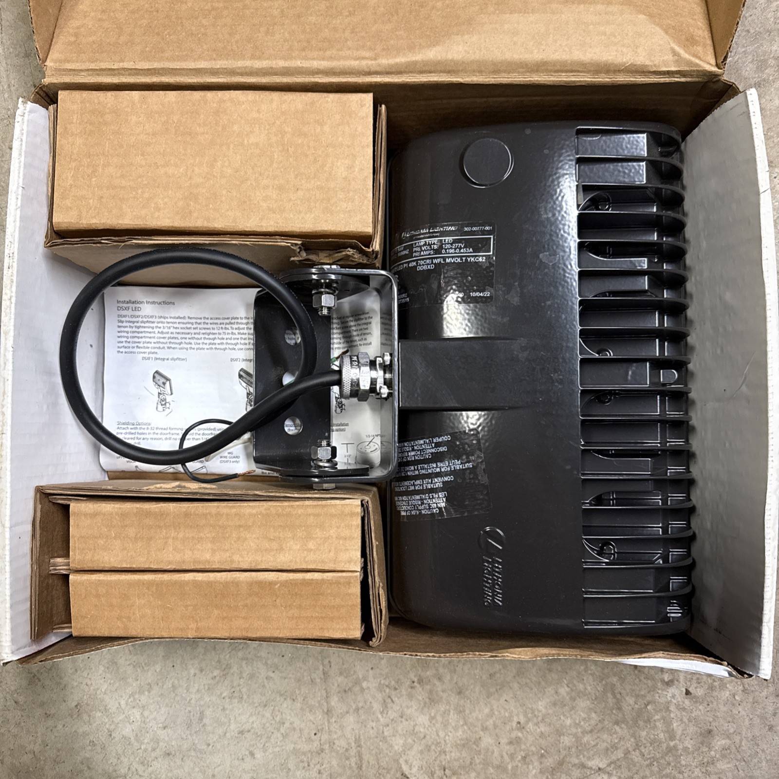 Lithonia Lighting DSXF2 LED Flood Light 54W 4000K 120-277V Yoke/Knuckle Mount