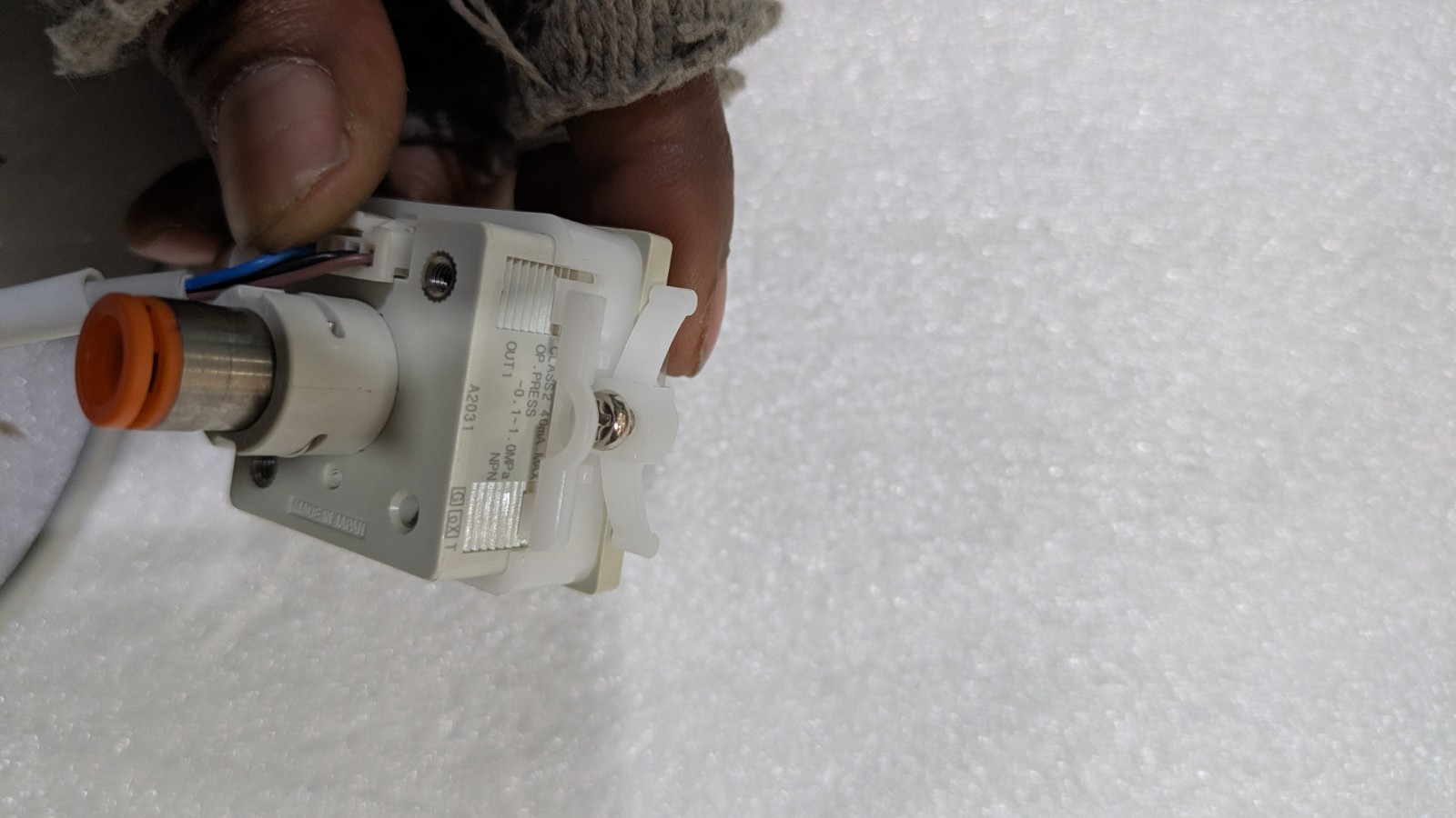 SMC PRESSURE A2031 CLASS 2 4 0MA SWITCH