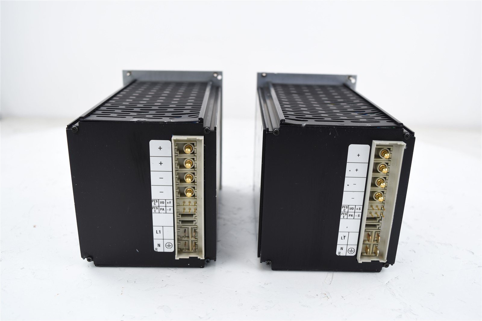 LOT of 2 x Kniel System Power Supply Type: CP 24.13
