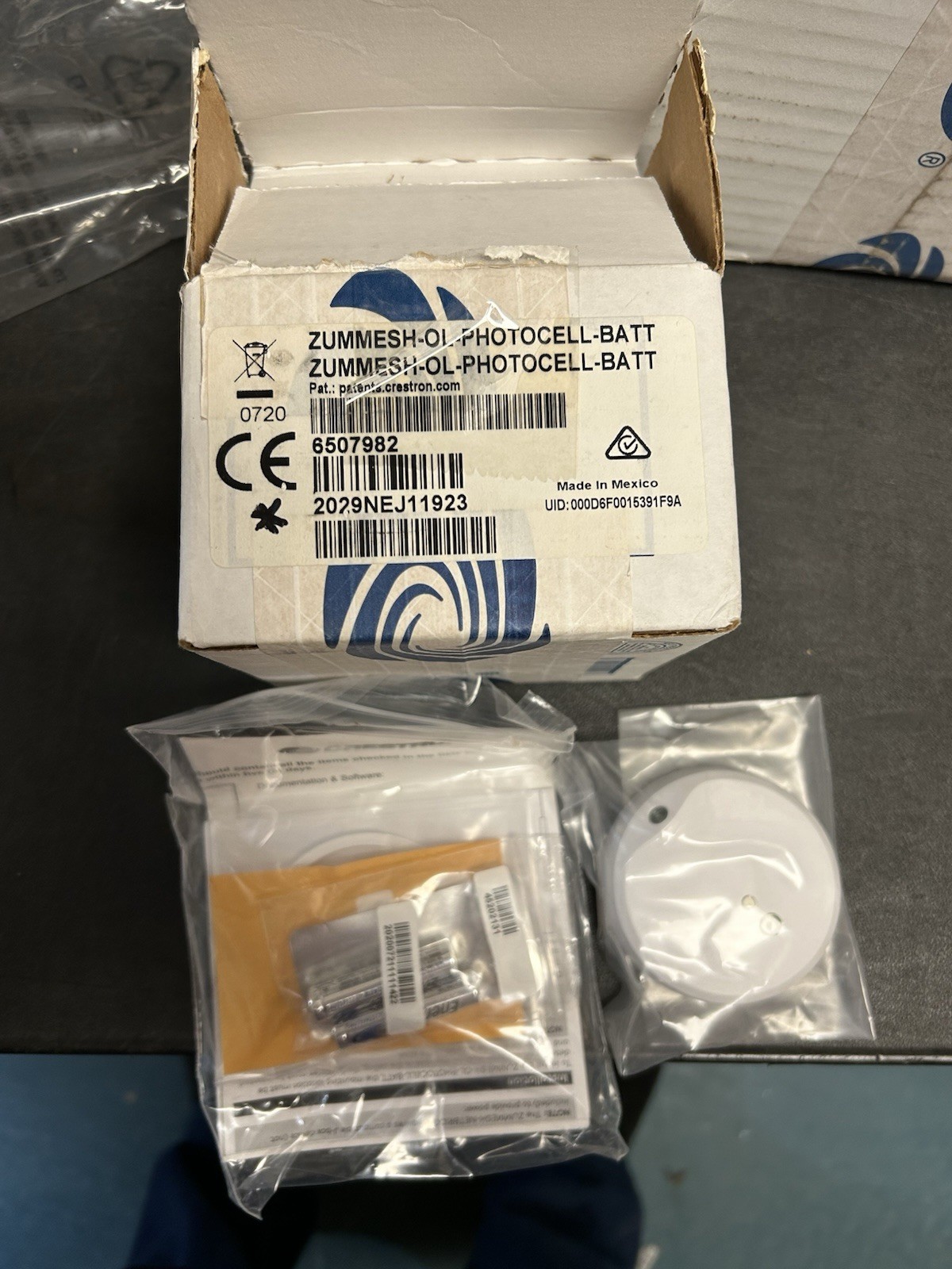 CRESTRON ZUMMESH-OL-PHOTOCELL-BATT Wireless Battery – Daylight Sensor *NEW*