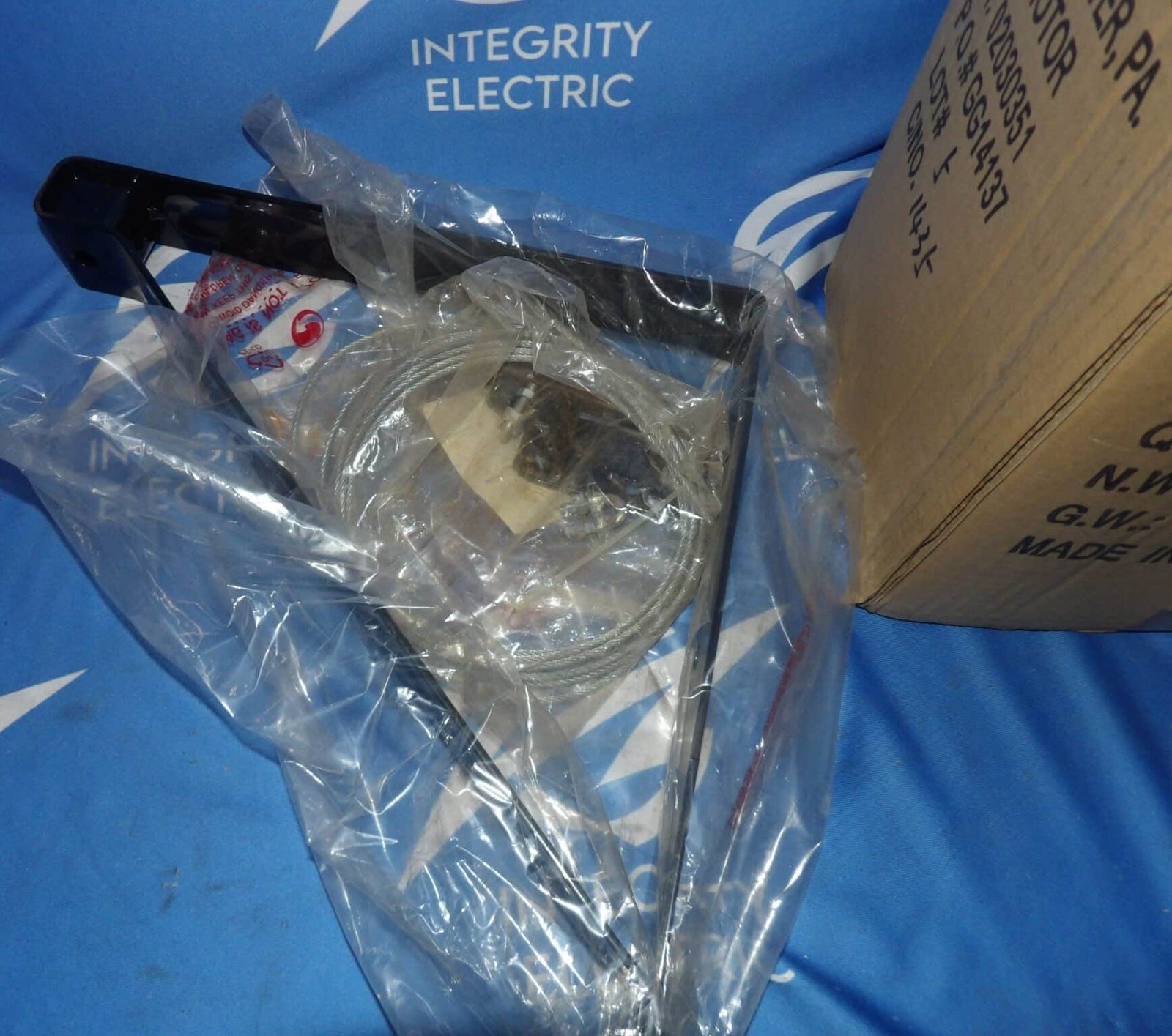 NIB Air King 1/4 HP 30″ Industrial Grade Fan + 1 Year Warranaty