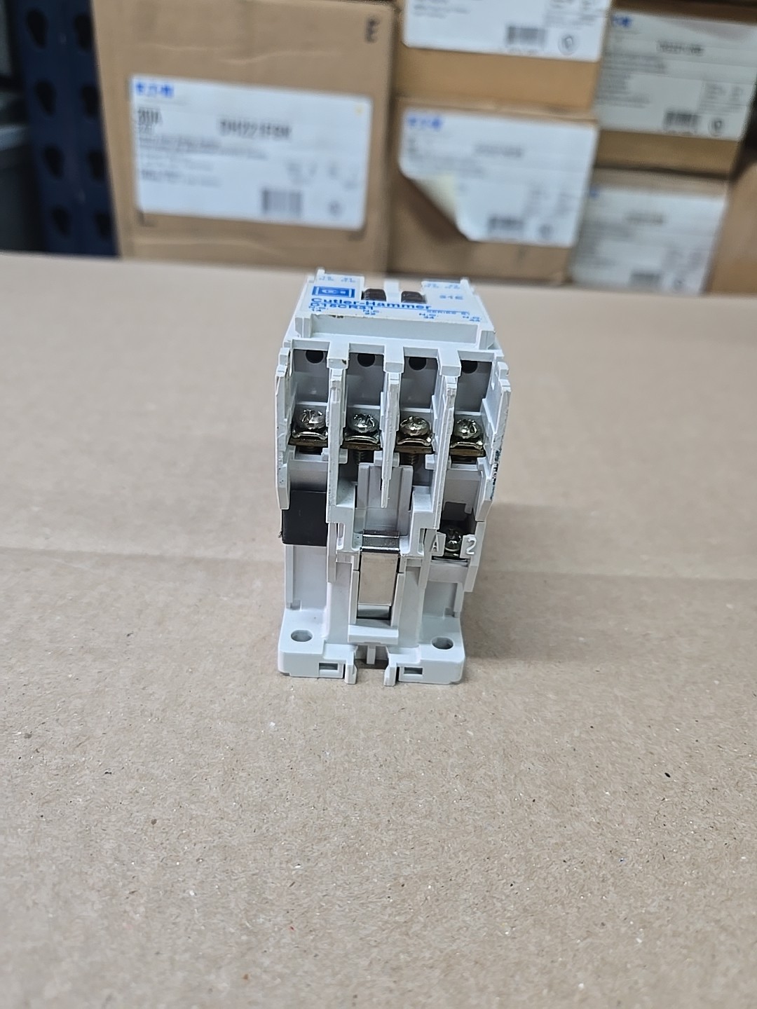 Cutler Hammer D15CR31 Relay 110/120 VAC Coil