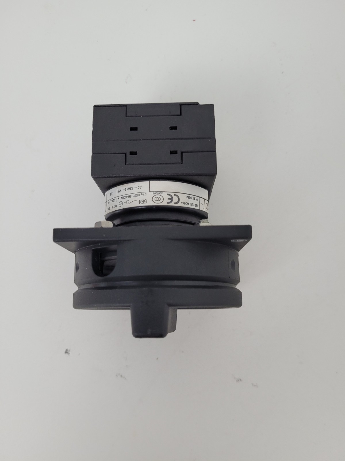 T0-2-1 Moeller 16 Amp 600V Black Handle On Off Switch-Next Day Option