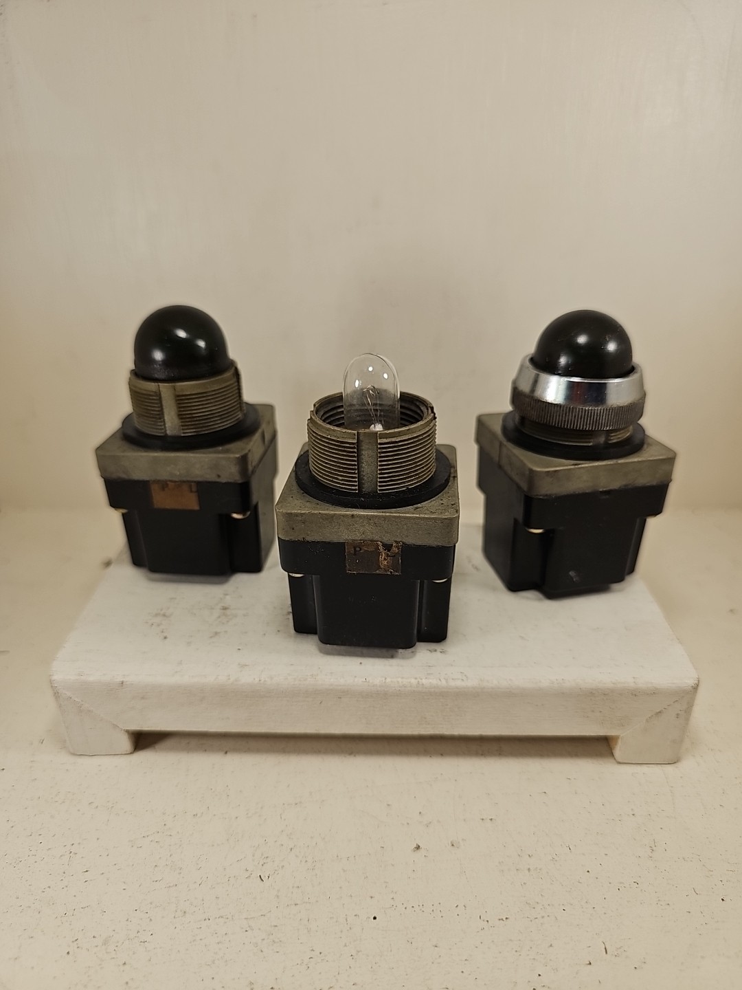 Used Lot Of 3 Maruyasu Electric Pilot Lamps P100V-110V