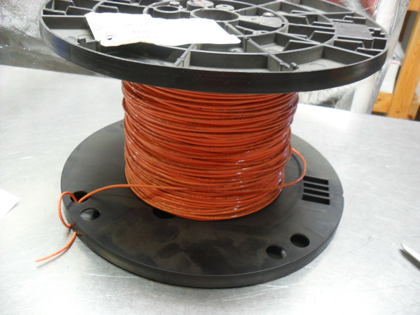 approx. 290ft – BORDER STATES 16 AWG UL TFFN or MTW GAS & OIL RES. E101802