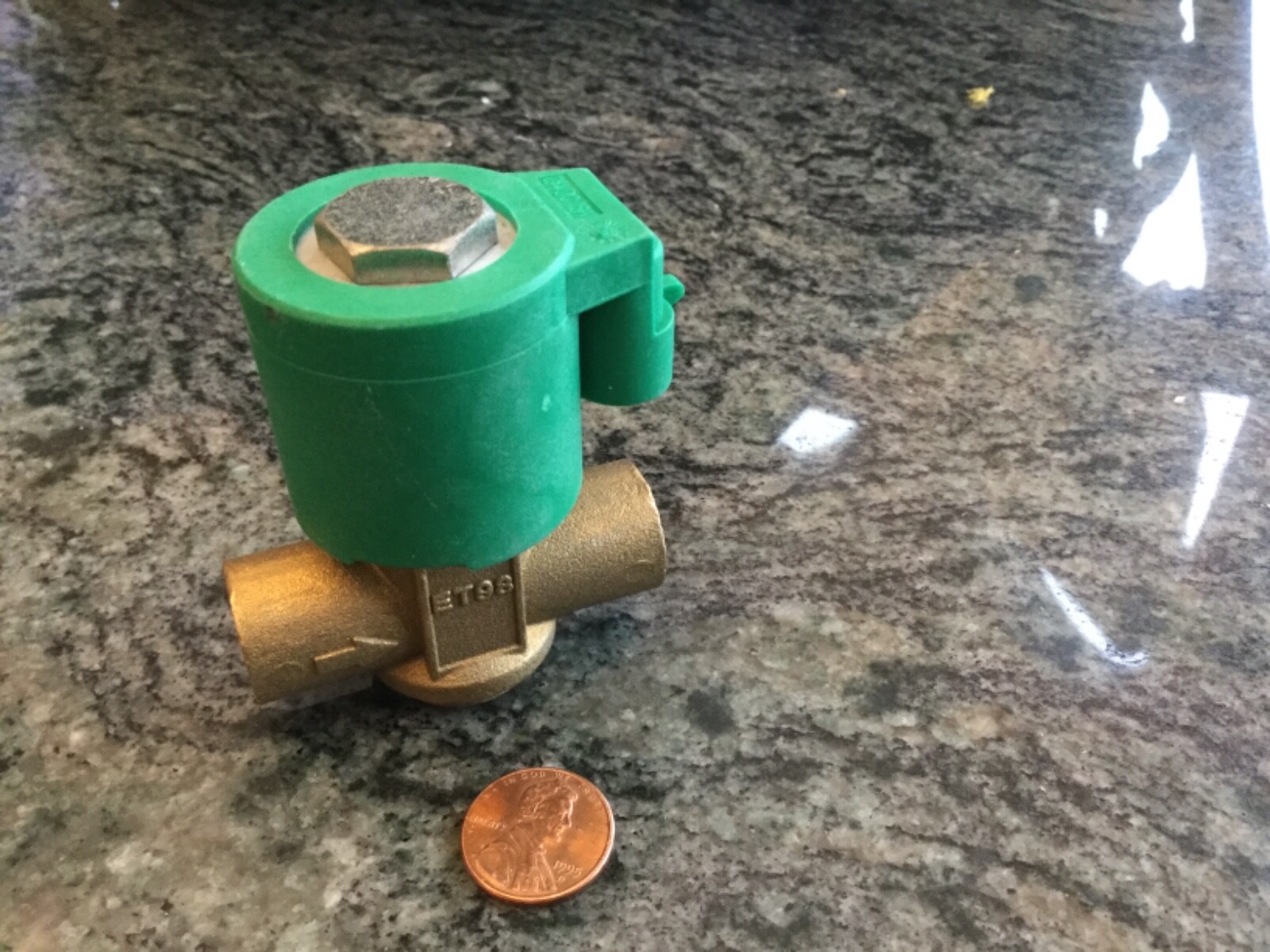 1 MTM italy 24 volt solenoid valve 1/4 NPT x 1/4 NPT brass ET98 new water