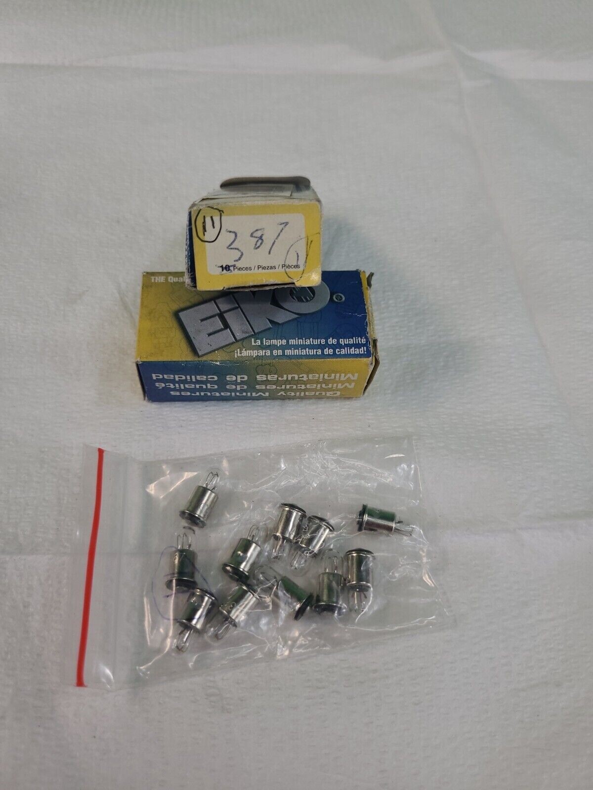 EIKO 387–1.12W–28V-REPLACEMENT BULBS-10 PACK–LOT OF 2 PACKS