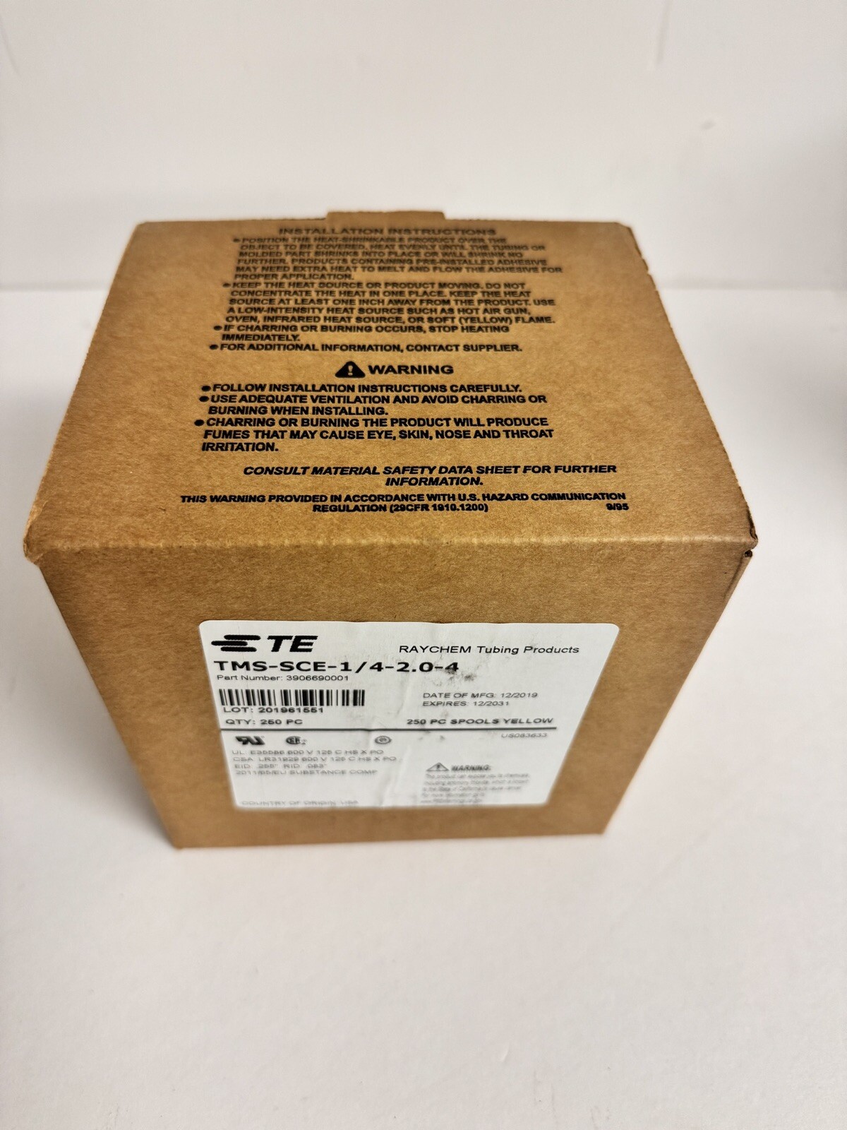 Raychem TMS-SCE-1/4-2.0-4 Qty of 250 per Lot Yellow Heat Shrinkable Label
