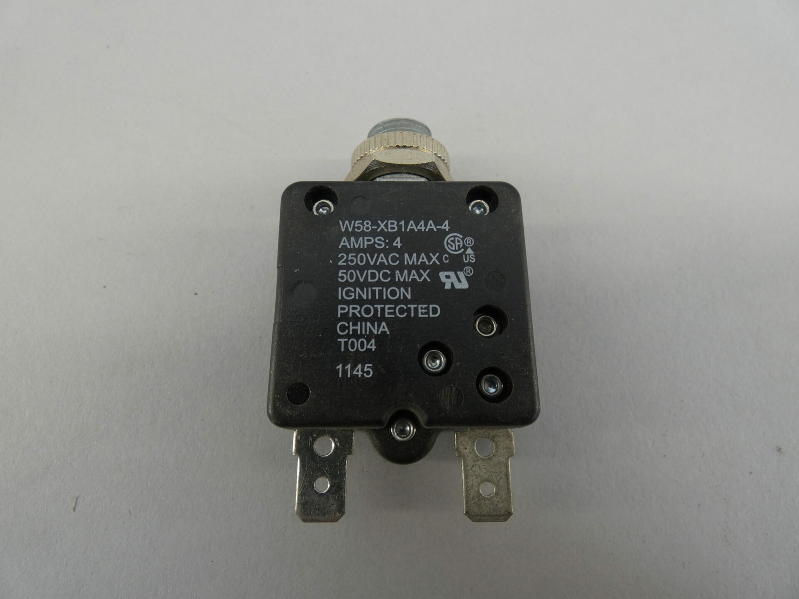 Tyco Electronics W58-XB1A4A-4 Circuit Breaker – NEW Surplus!