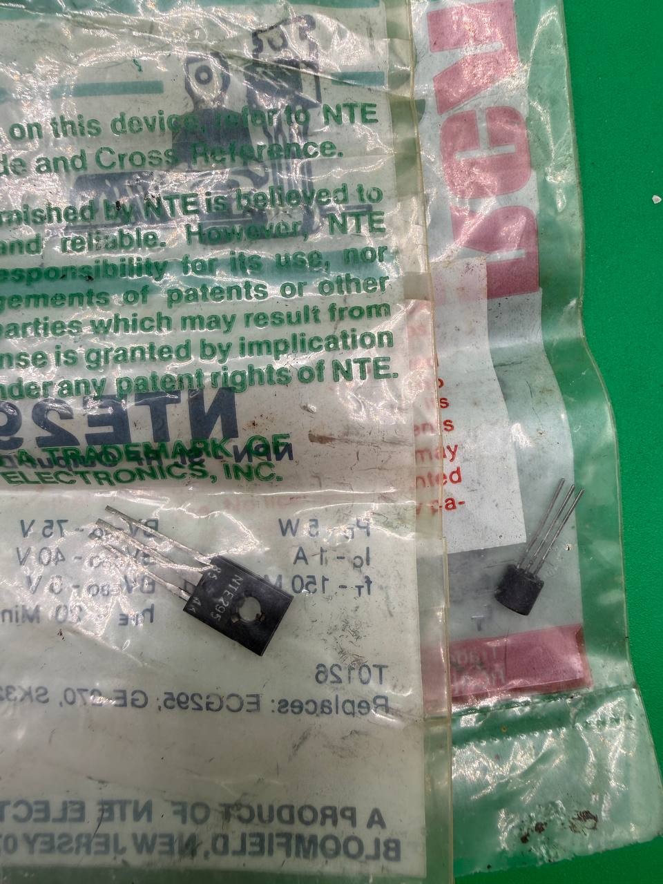 NOS Vintage Archer RadioShack RCA NTE Mallory Electronic Radio Parts Lot RE