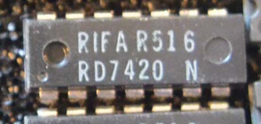 NOS Rifa RD7420 7420 Dual 4-Input NAND Gate