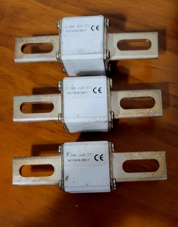 Mersen Ferraz Protistor Semiconductor Fuse J300135 700V AC 315A One Fuse