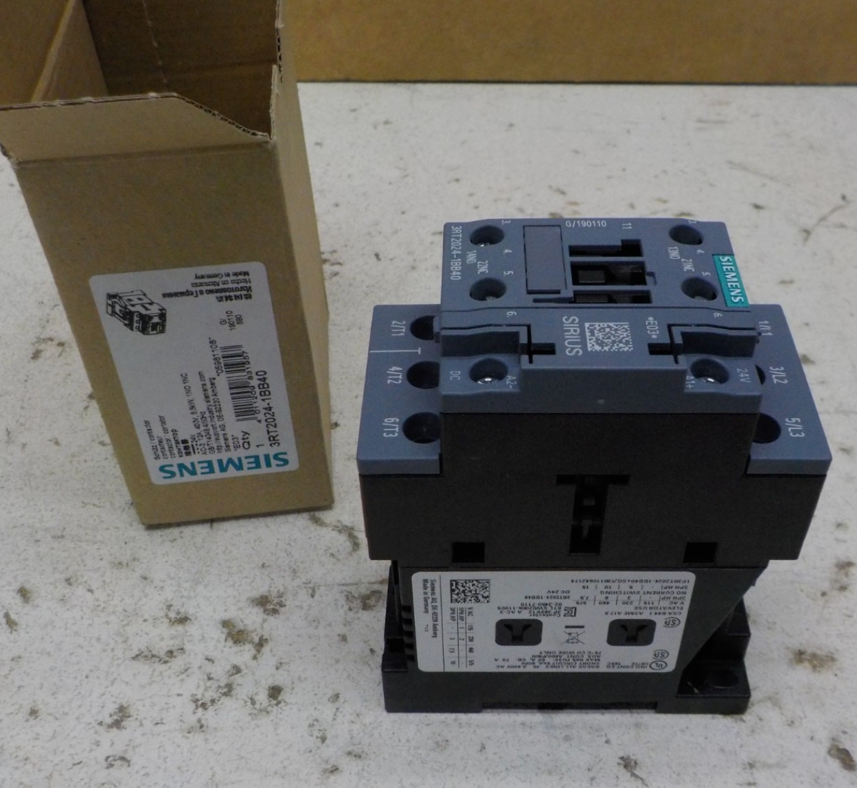 one for Brand New In Box Siemens 3RT2024-1BB40 Contactor Fast Ship 1zk8;