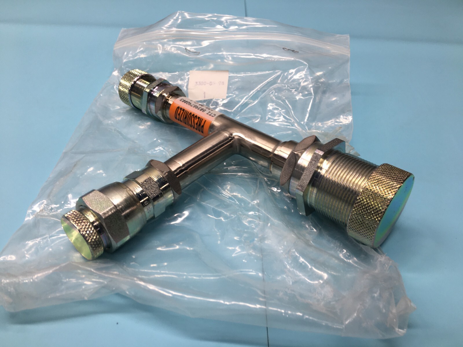 AMAT 3300-05698 CTI 8039679G003 Fitting Aeroquip Adaptor Helium, 117839