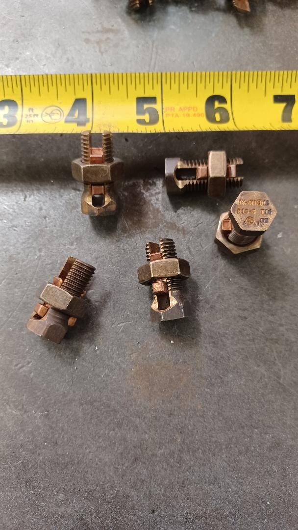 (Lot of 5) ILSCO IK-6N Copper Split Bolt, 6 Sol – 10 Sol Conductor Range for Eq