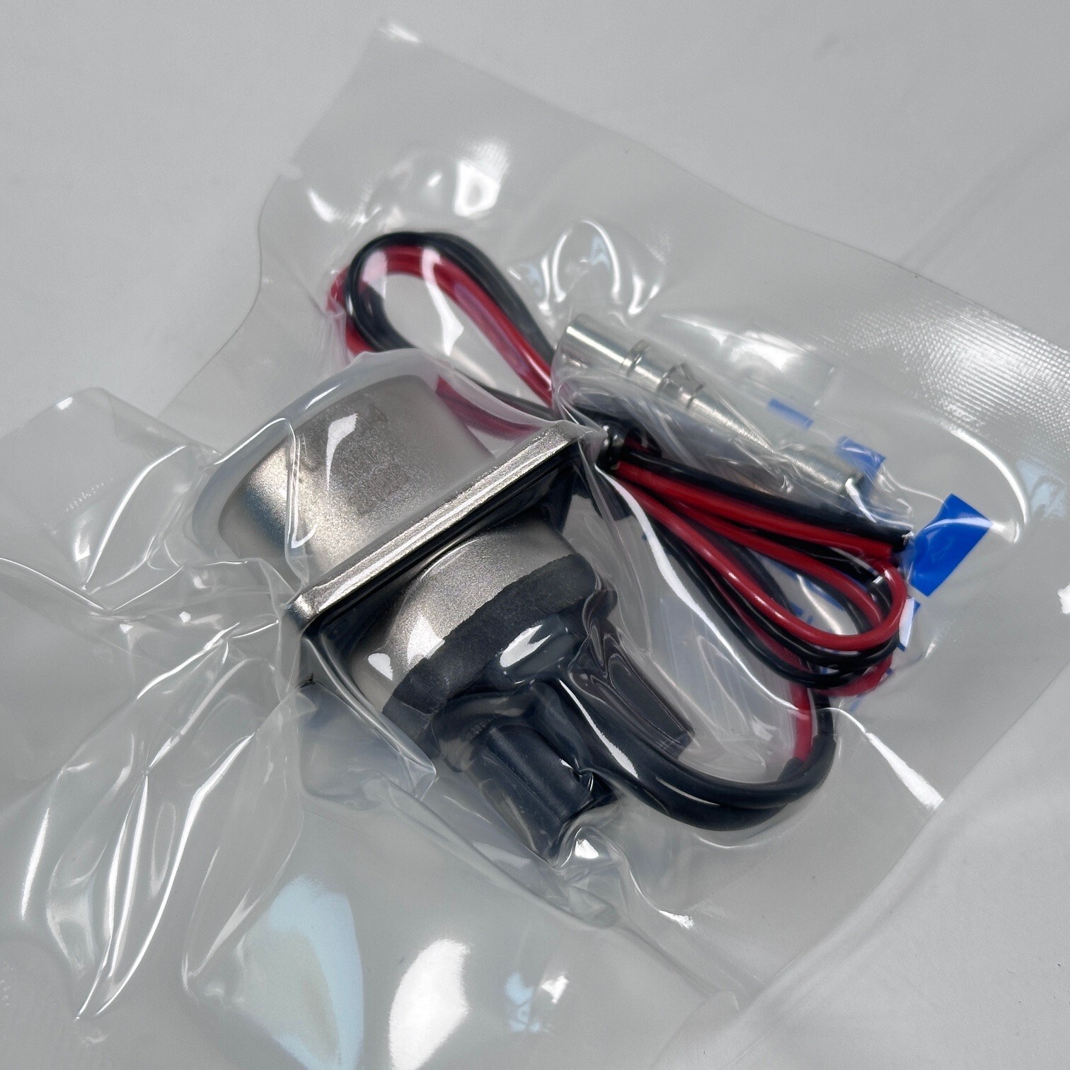 x1 Amphenol NEW PL082X-61-4 Heavy Duty Power Connectors 4.0MM 2 WAY RCPT 4MM2