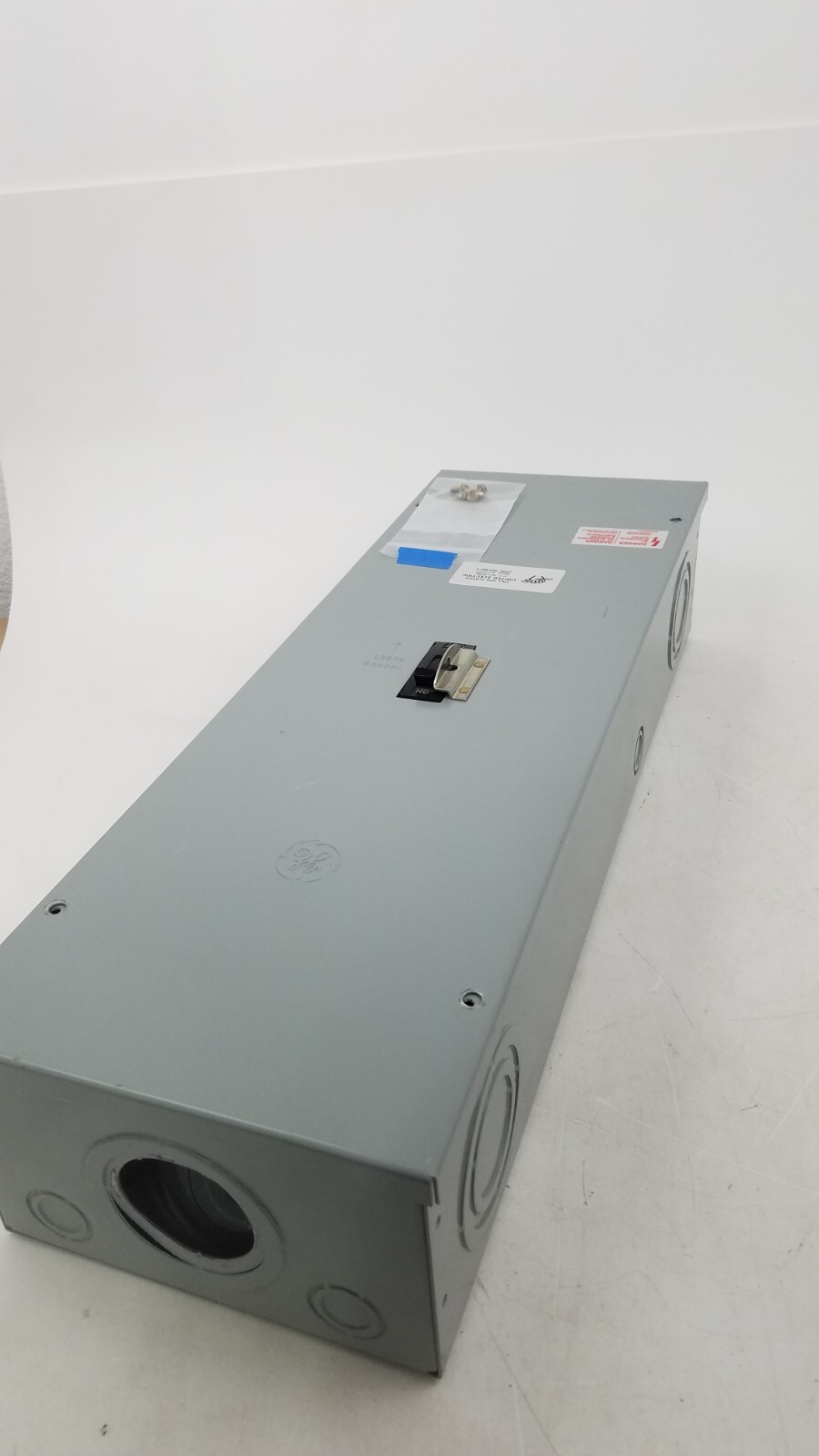THQD32200 GE Enclosed Breaker TQD225F/TQD225S Mod 10 – Next Day Option