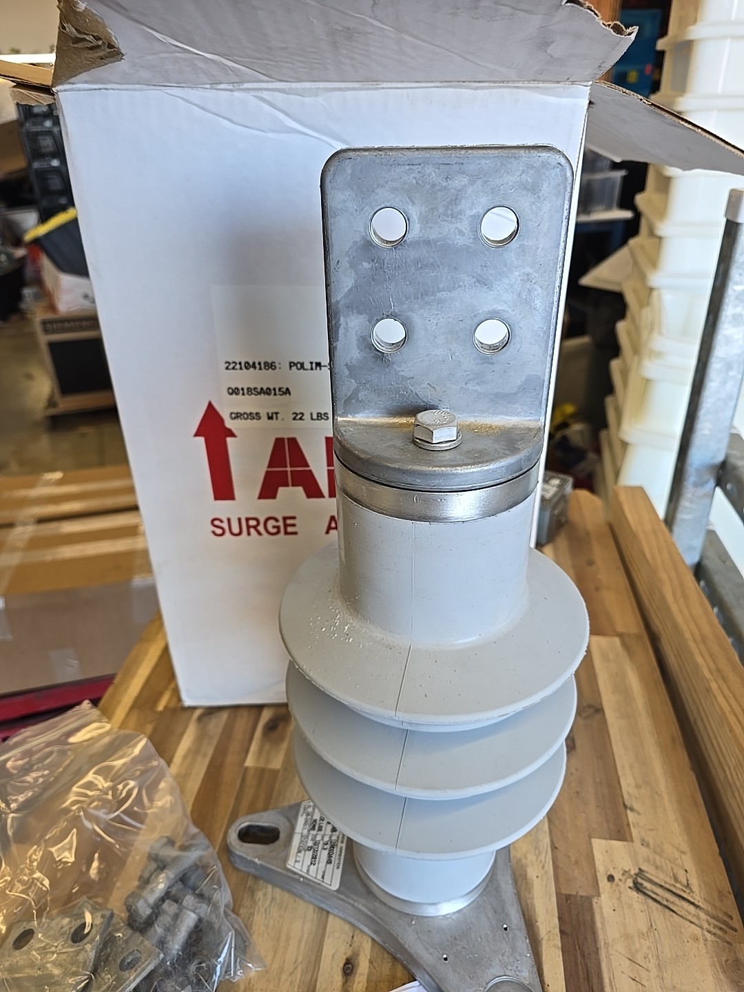 ABB surge arrestor medium voltage Q018SA015A Ships Fast!