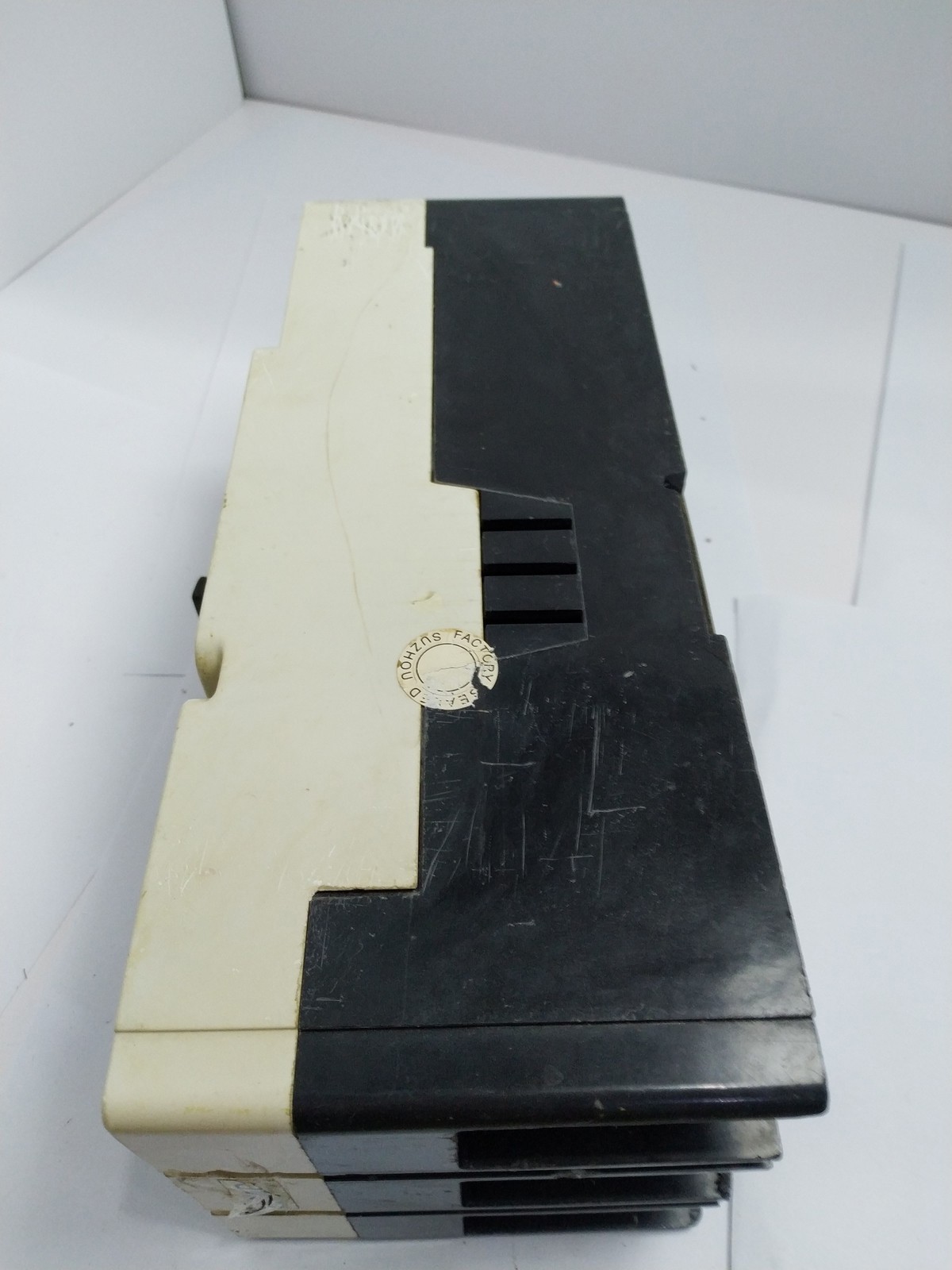 Cutler-Hammer circuit breaker HJD3250F