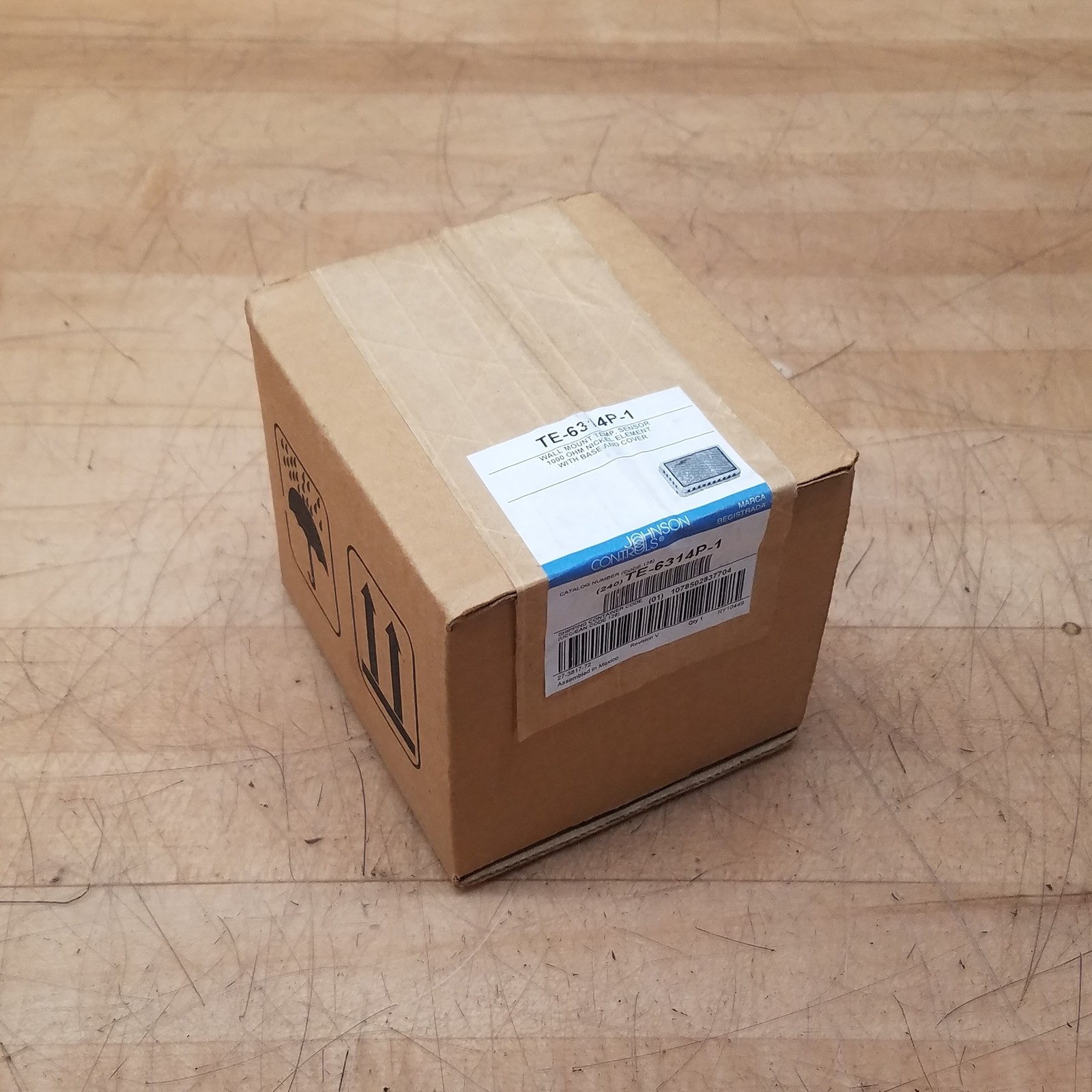 Johnson Controls TE-6314P-1 Wall Mount Temperature Sensor, 1000 OHM – NEW