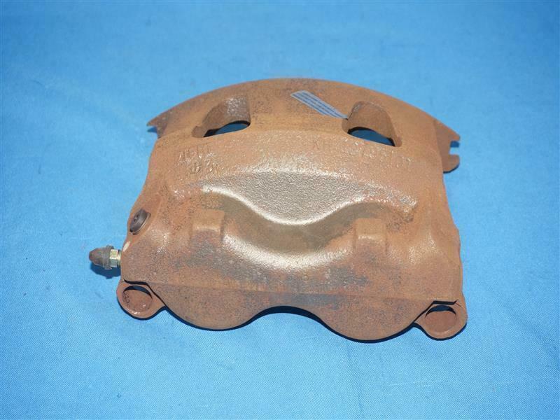 Ford F7TZ-2V120-AARM F7TZ2V120AARM Caliper NEW NOB