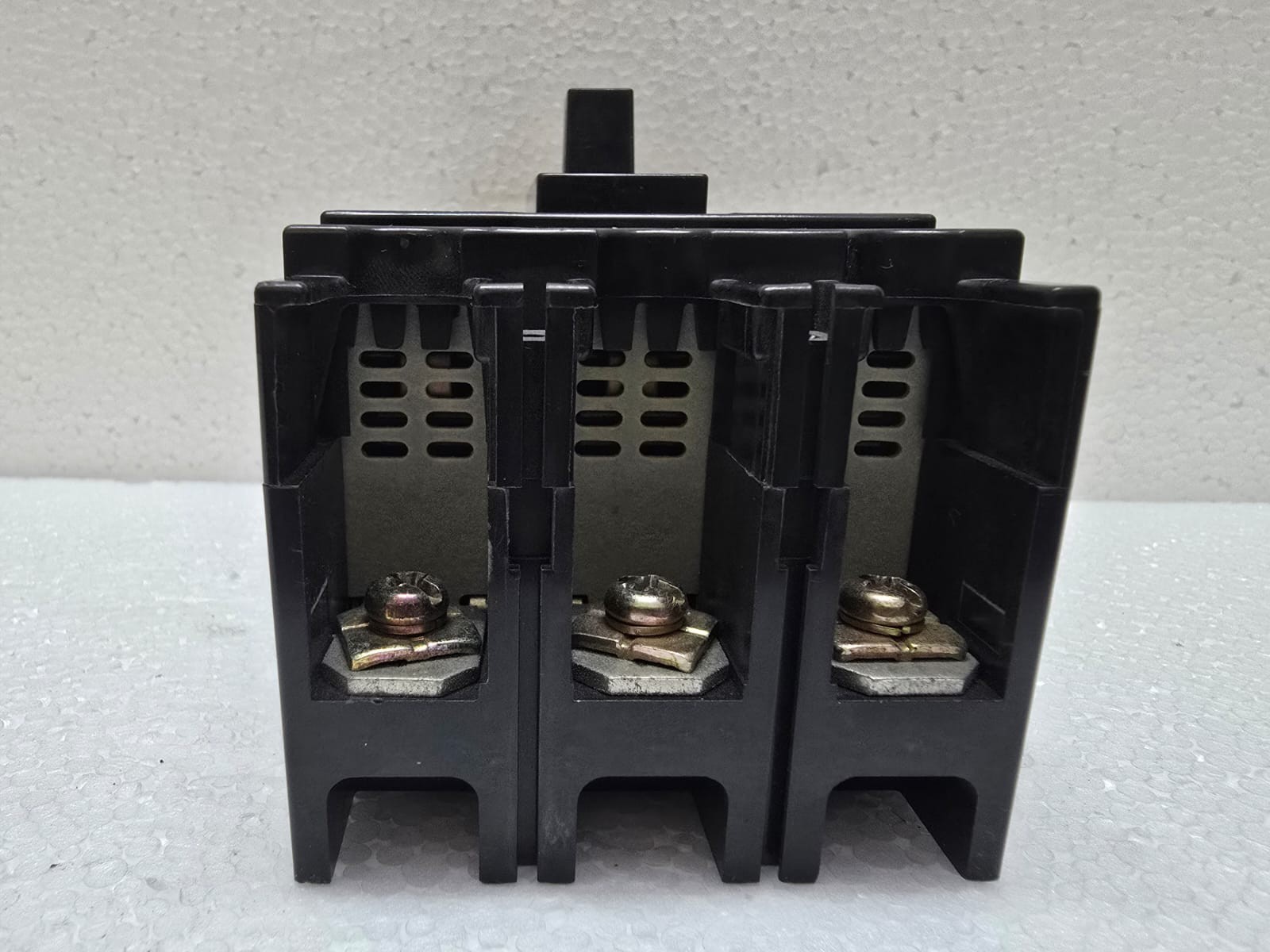 TERASAKI TEMBREAK CIRCUIT BREAKER XS5ONS