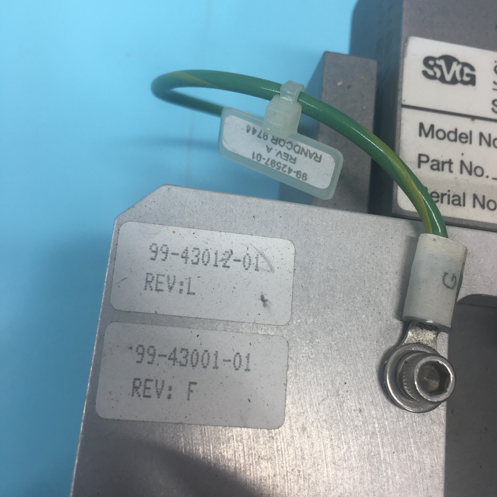 Silicon Valley Group SVG 99-43012-01 Wafer Shuttle Transfer Arm, Robot, 121460