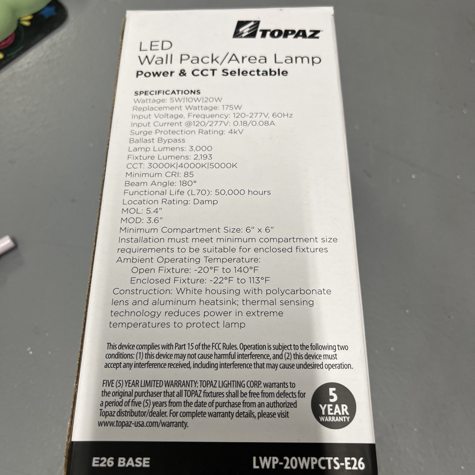 73511 Topaz 20 Watt Post Top LED Lamp CCT Selectable E26 Base 120-277V NEW