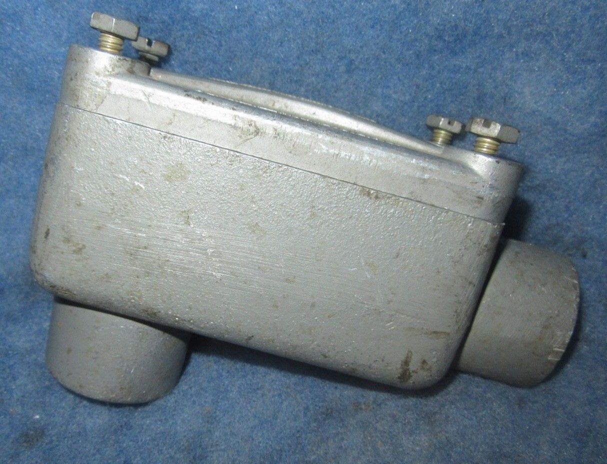 Hubbell Killark Explosion Proof XLB-3 Size 1″ Conduit Fitting 1 Year Warranty
