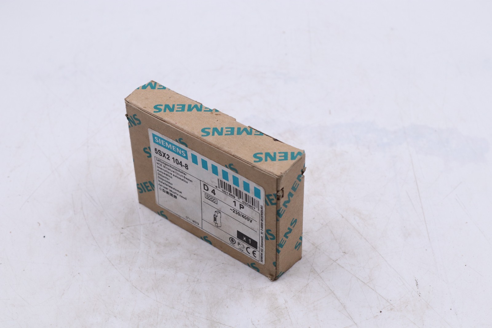 SIEMENS 5SX2 104-8 MADE IN ITALY