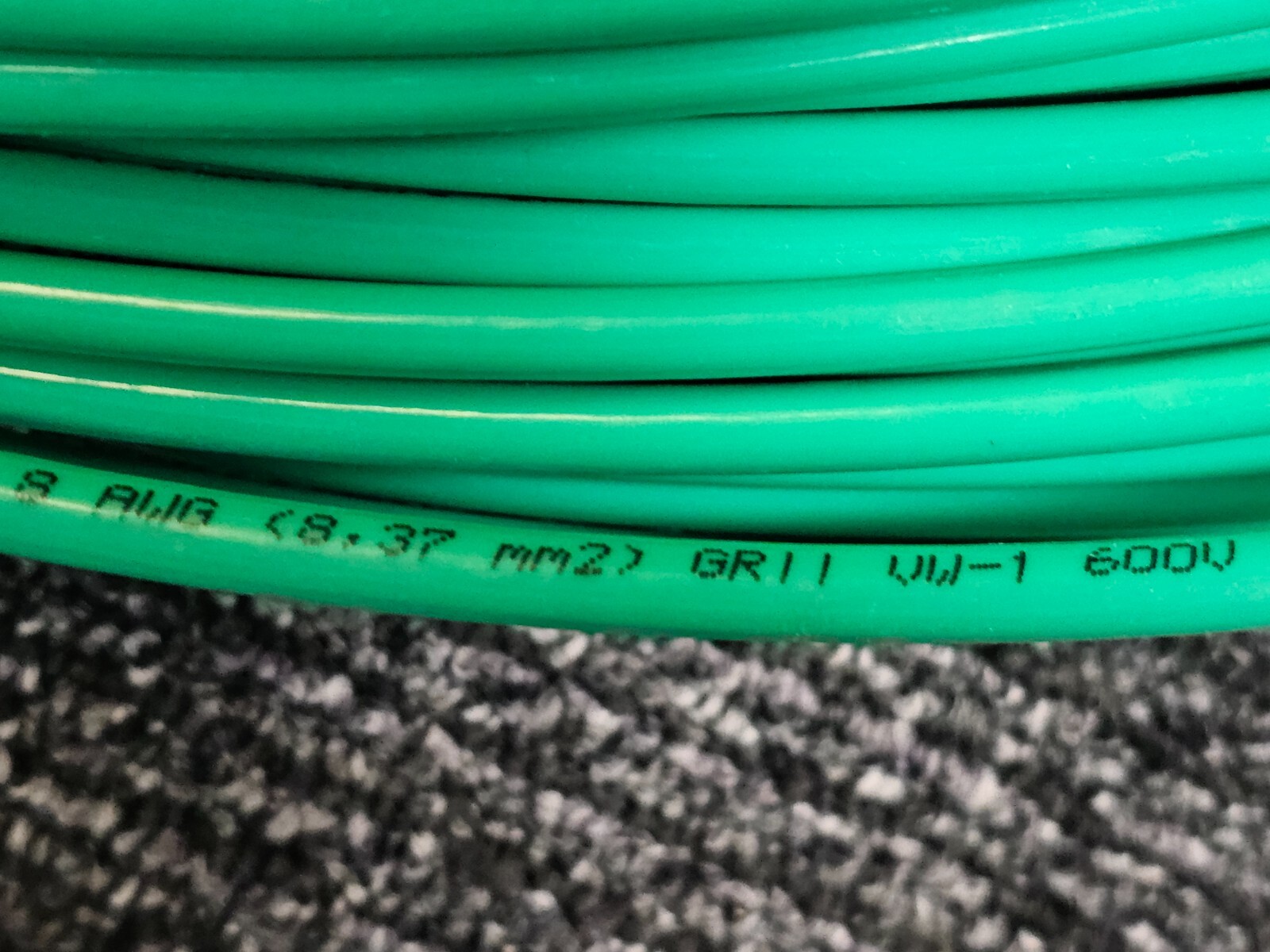CERROWIRE 250 FEET SLIP WIRE THHN/THWN-2 STRANDED WIRE 8 AWG 600V, GREEN 43851