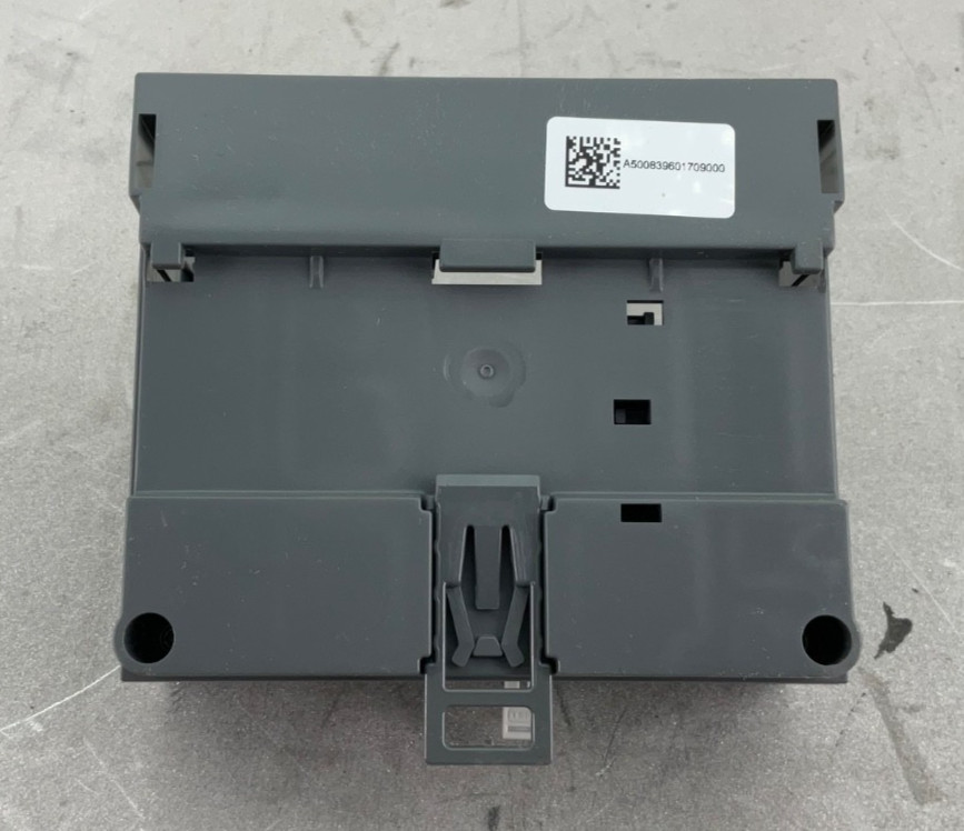 NEW ABB KXTGCART4 EKIP CARTRIDGE 4 SLOT FOR COMMUNICATION MODULE XT2/XT4/XT5