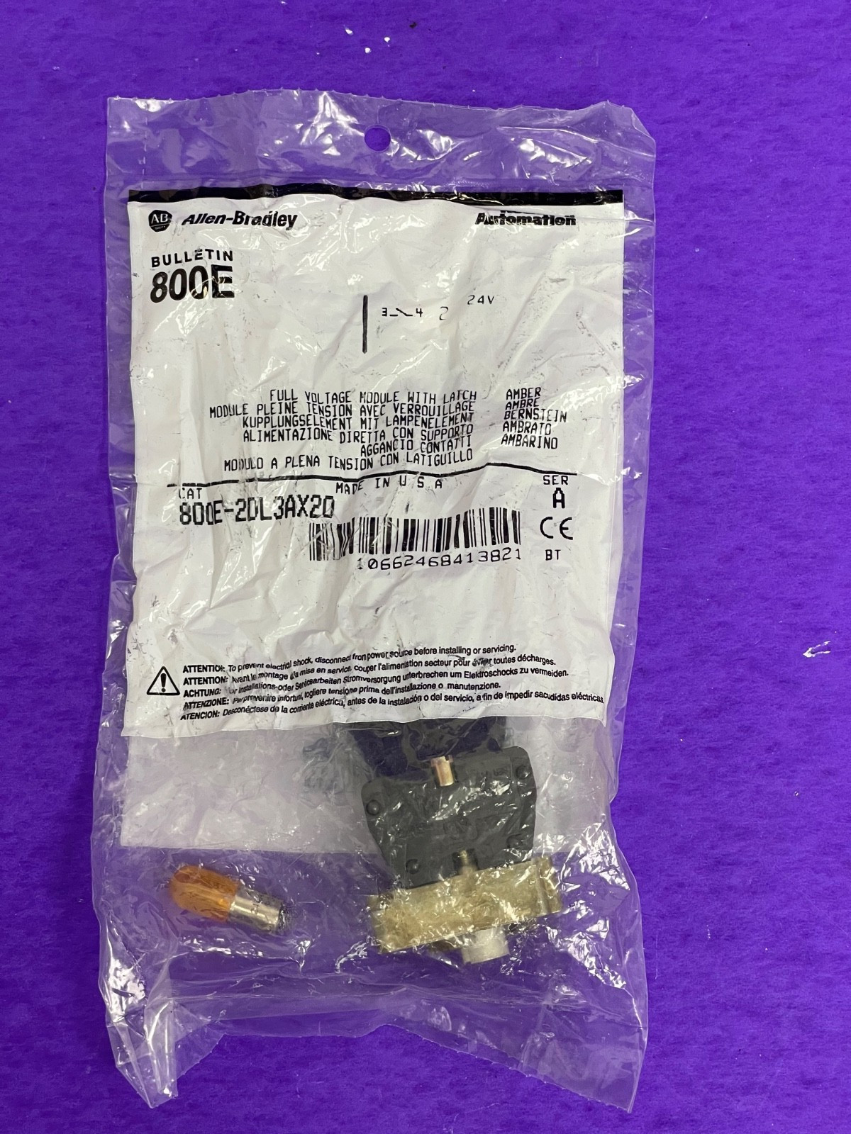 Allen Bradley 800E-2DL3AX20 Full Voltage Module 24V AC/DC Amber w/ Latch