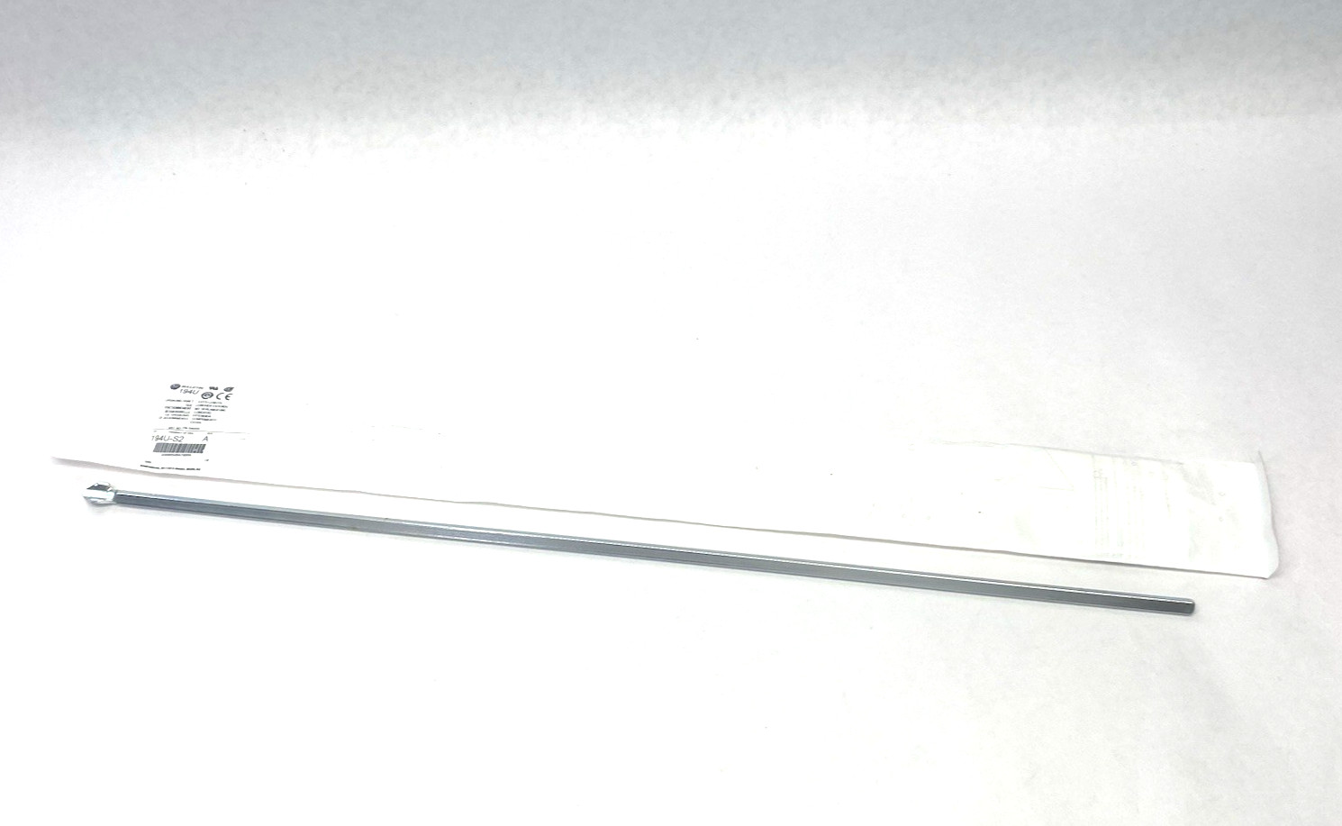Allen Bradley 194U-S2 Ser. A Front Mount Handle Shaft 21″ Length