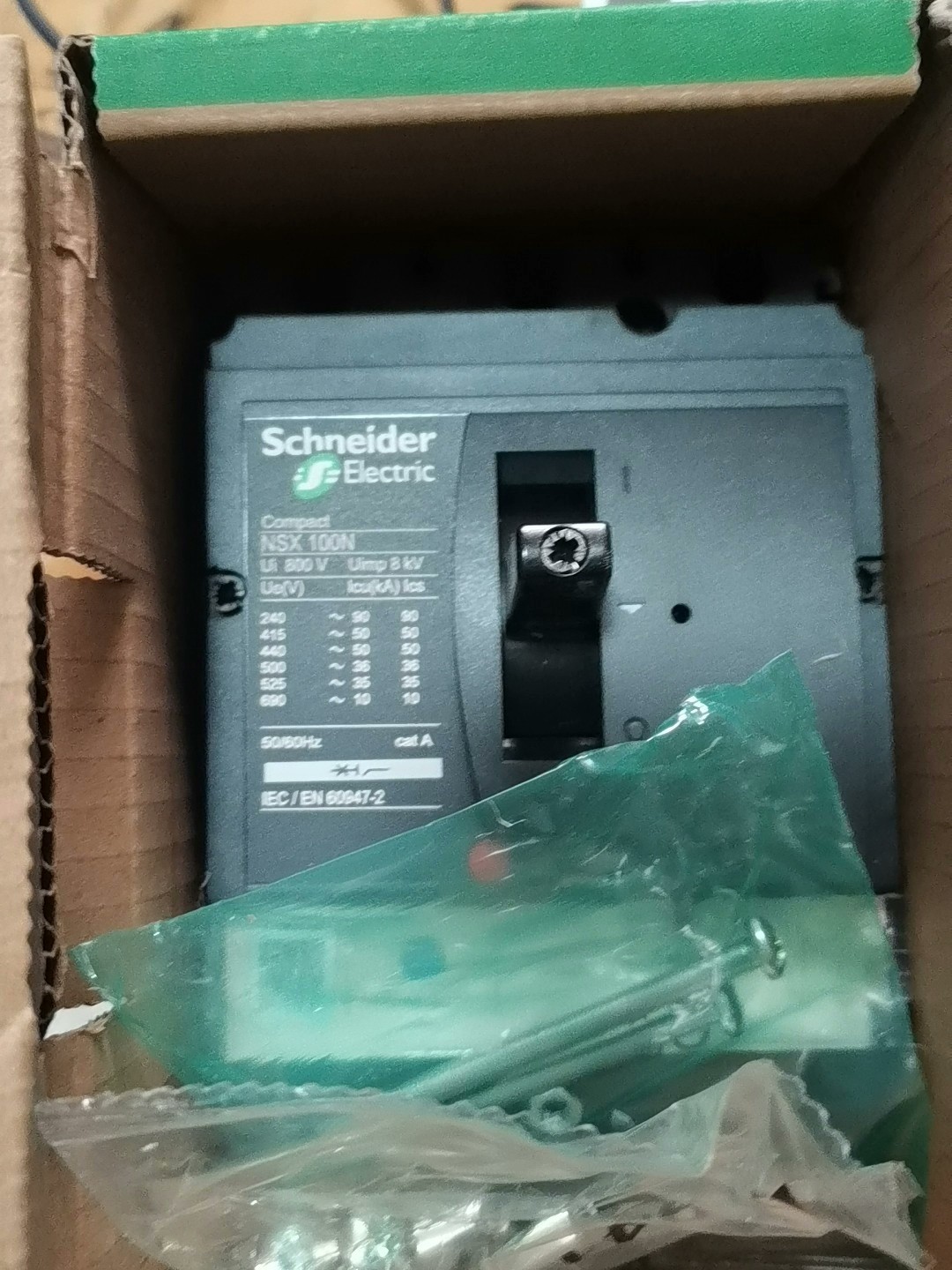one New Schneider Electric NSX100N 3P 80A TM80D LV429841 Circuit Breaker