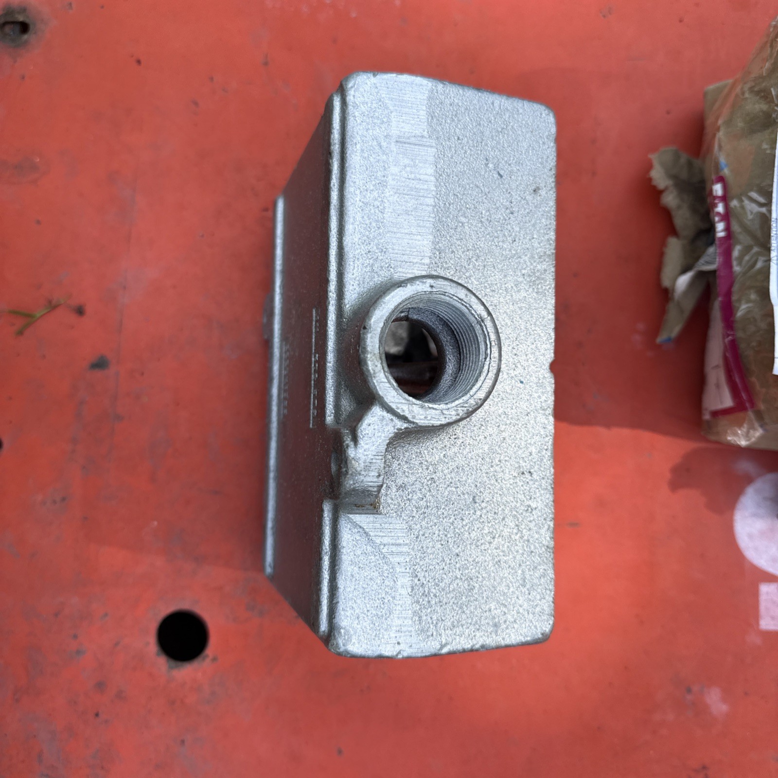 Crouse Hinds – EDS372 – Two-Gang, Dead End Back Box Made Of Feraloy Iron
