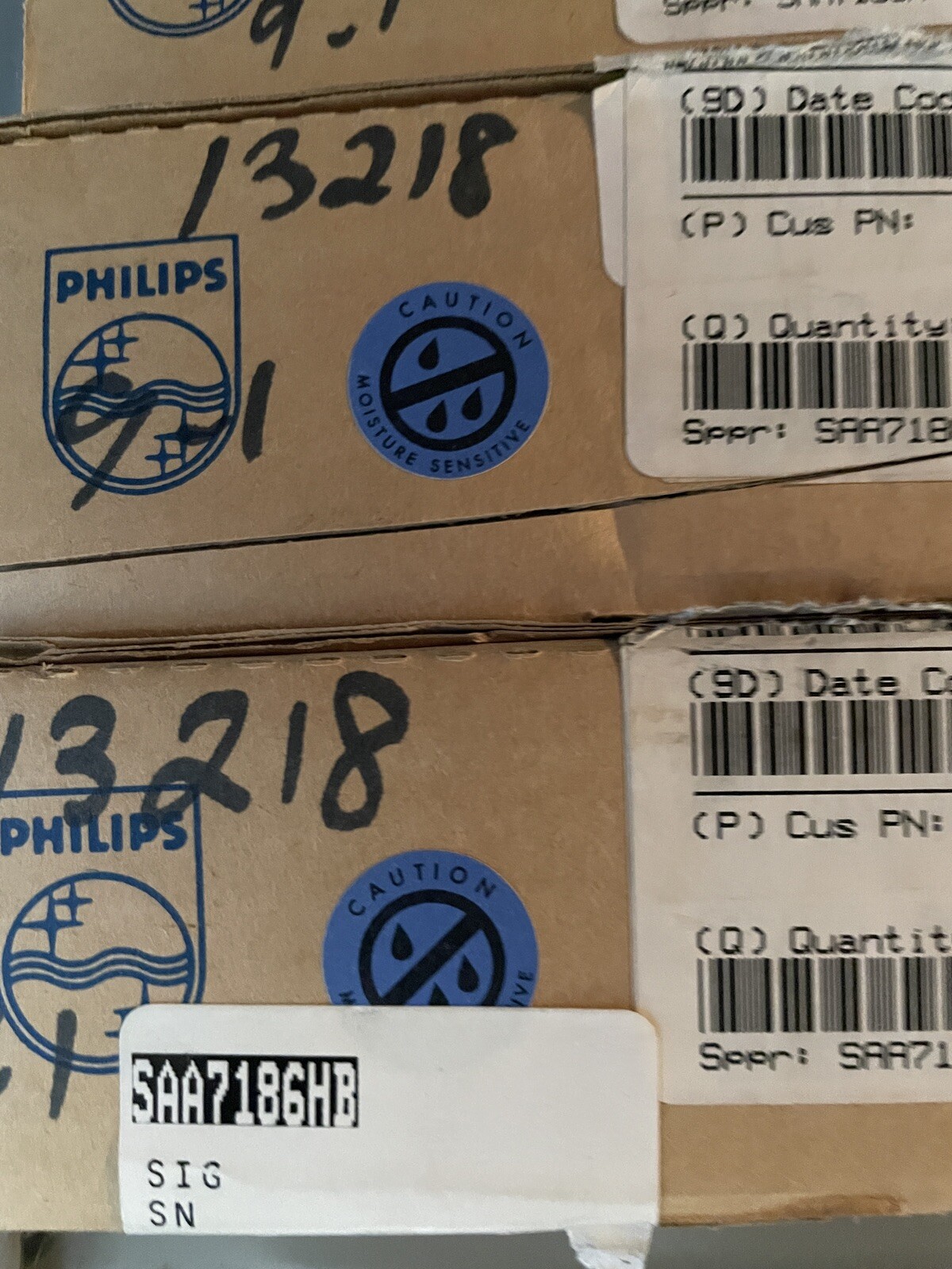 SAA7196H Integrated Circuit – CASE: PLCC44 MAKE: PHILIPS SEMICONDUCTORS