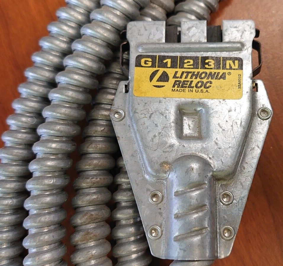Reloc® OnePass® OC2 277 12/2G 15 M5 Fixture Cable, 277 VAC, M5, 15 ft OAL, 12 AW